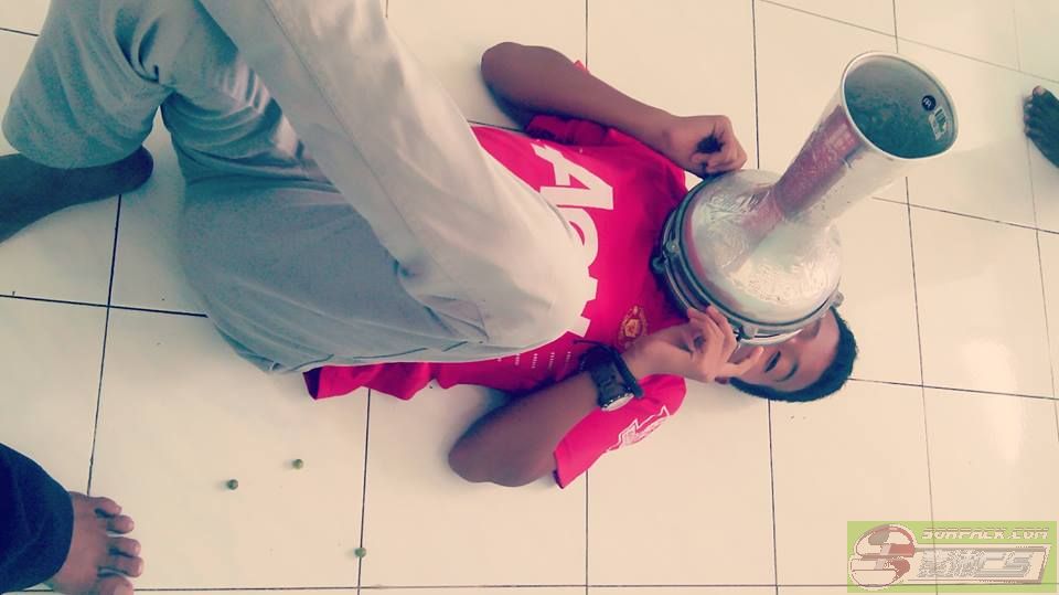 dvubb 图片点击可在新窗口打开查看